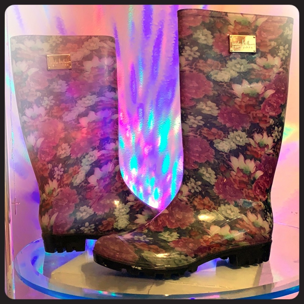 Nicole Miller Rain boots